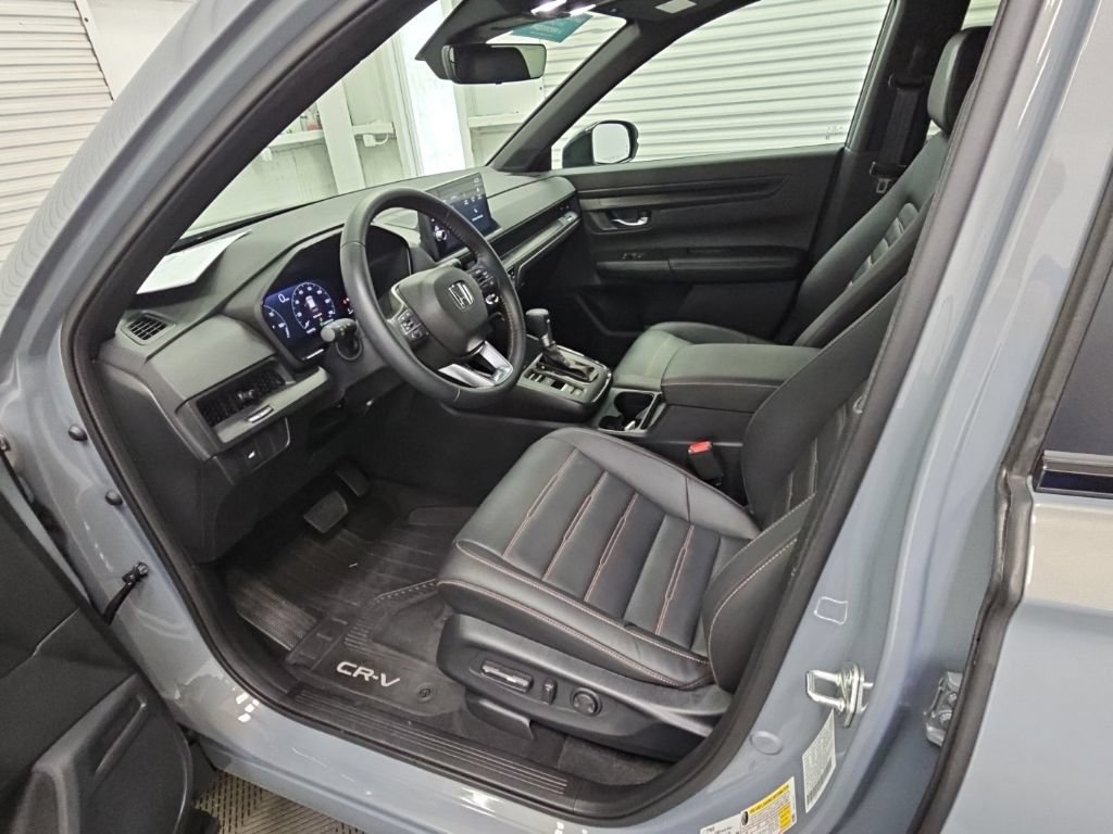 Used 2026 Honda CR-V Sport-L image 11