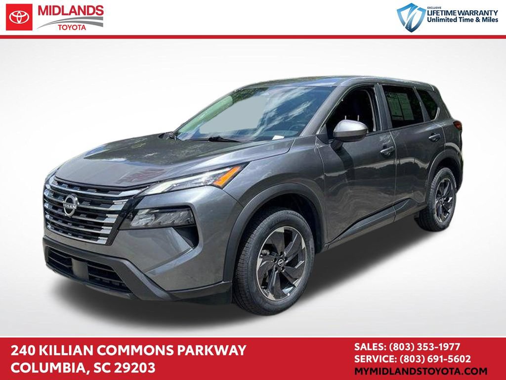 Used 2025 Nissan Rogue SV FWD image 1