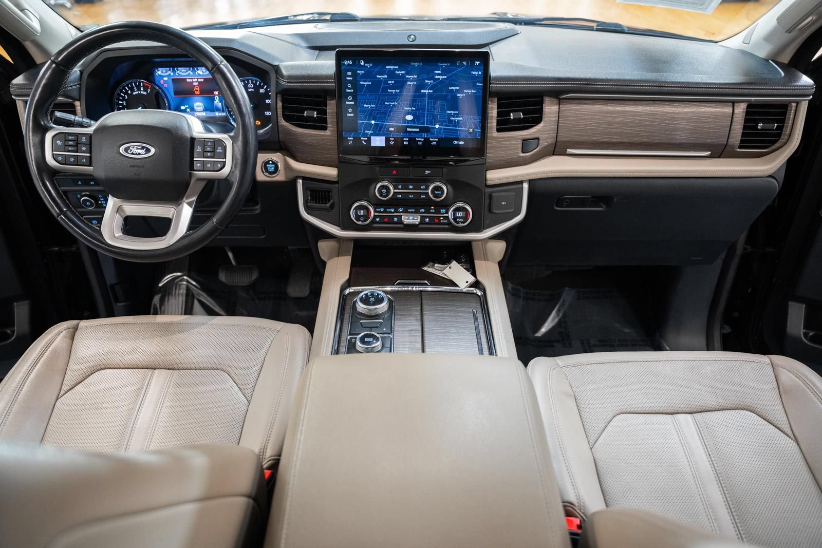 Used 2023 Ford Expedition Max Limited AWD/4WD image 29