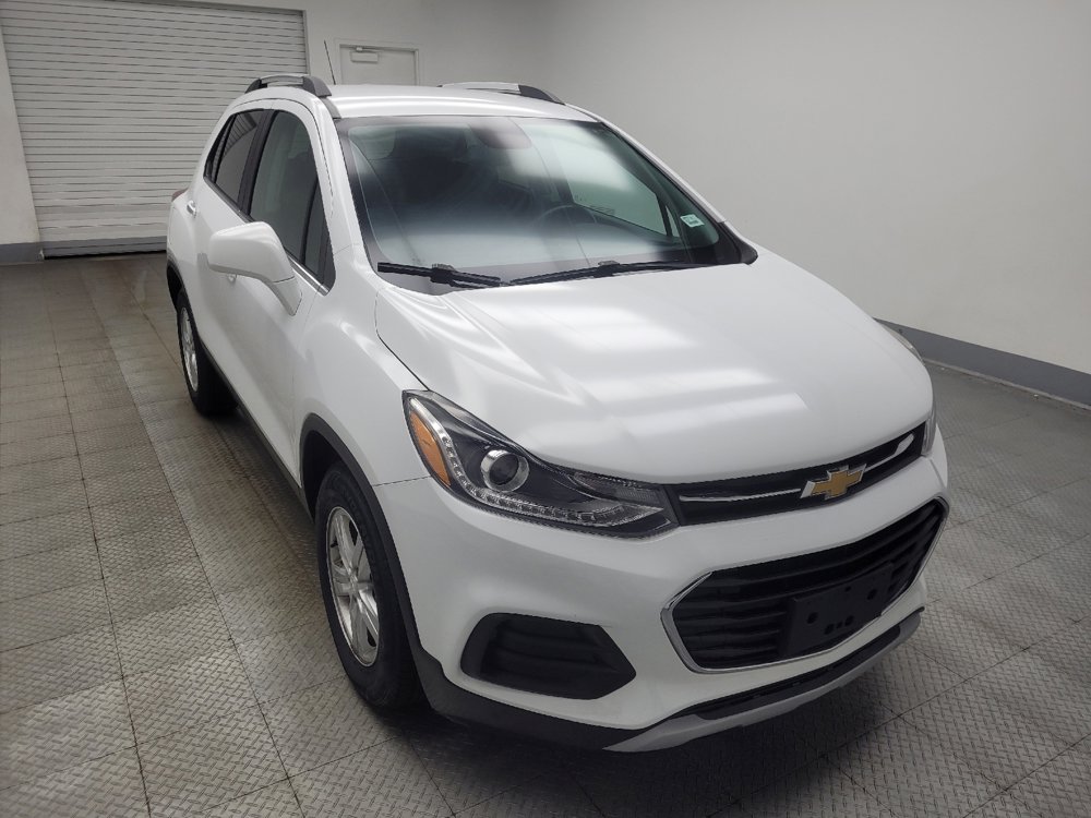 Used 2020 Chevrolet Trax LT w/ LT Convenience Package image 13
