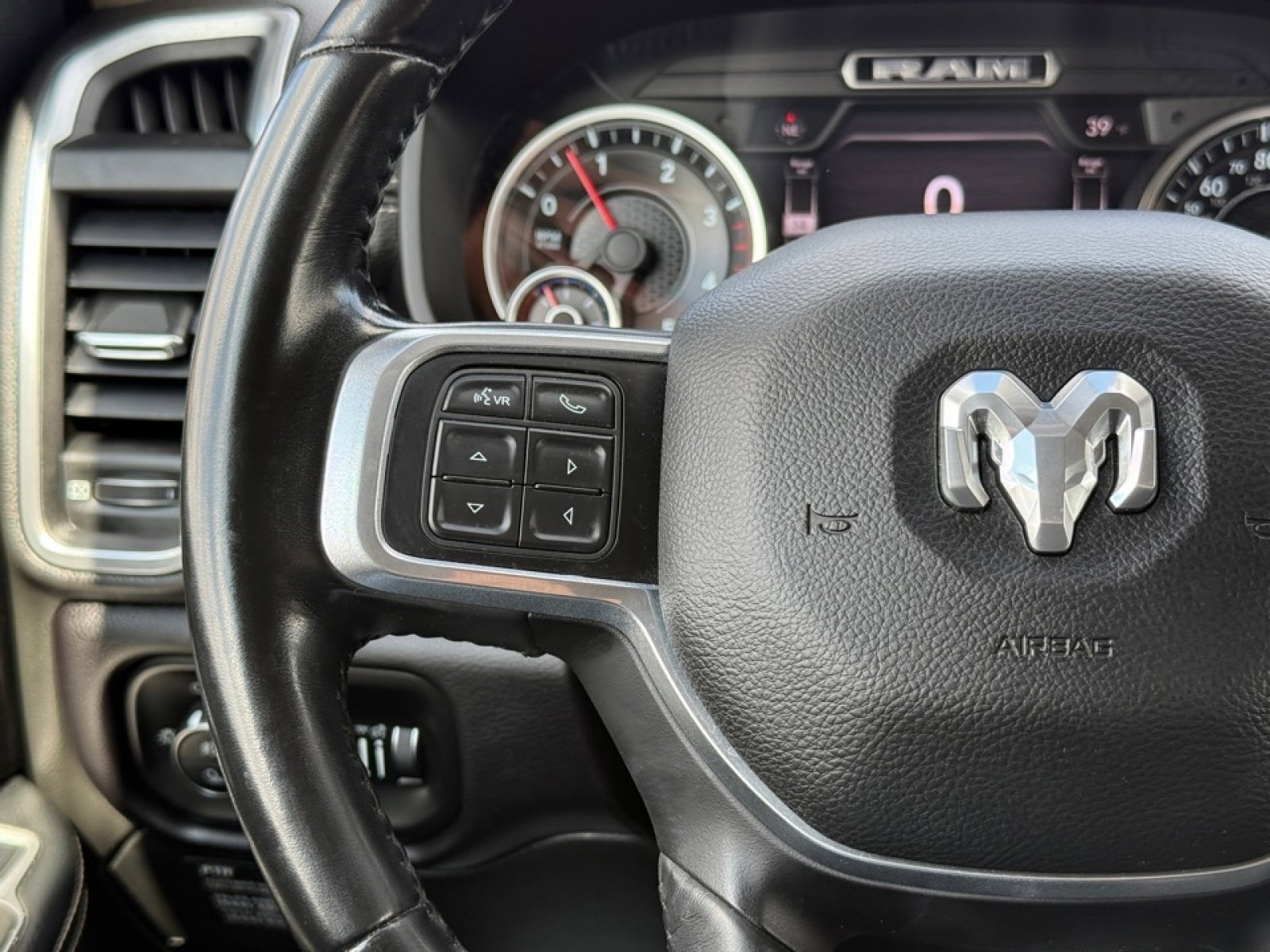 Used 2021 RAM 2500 Laramie AWD/4WD image 21