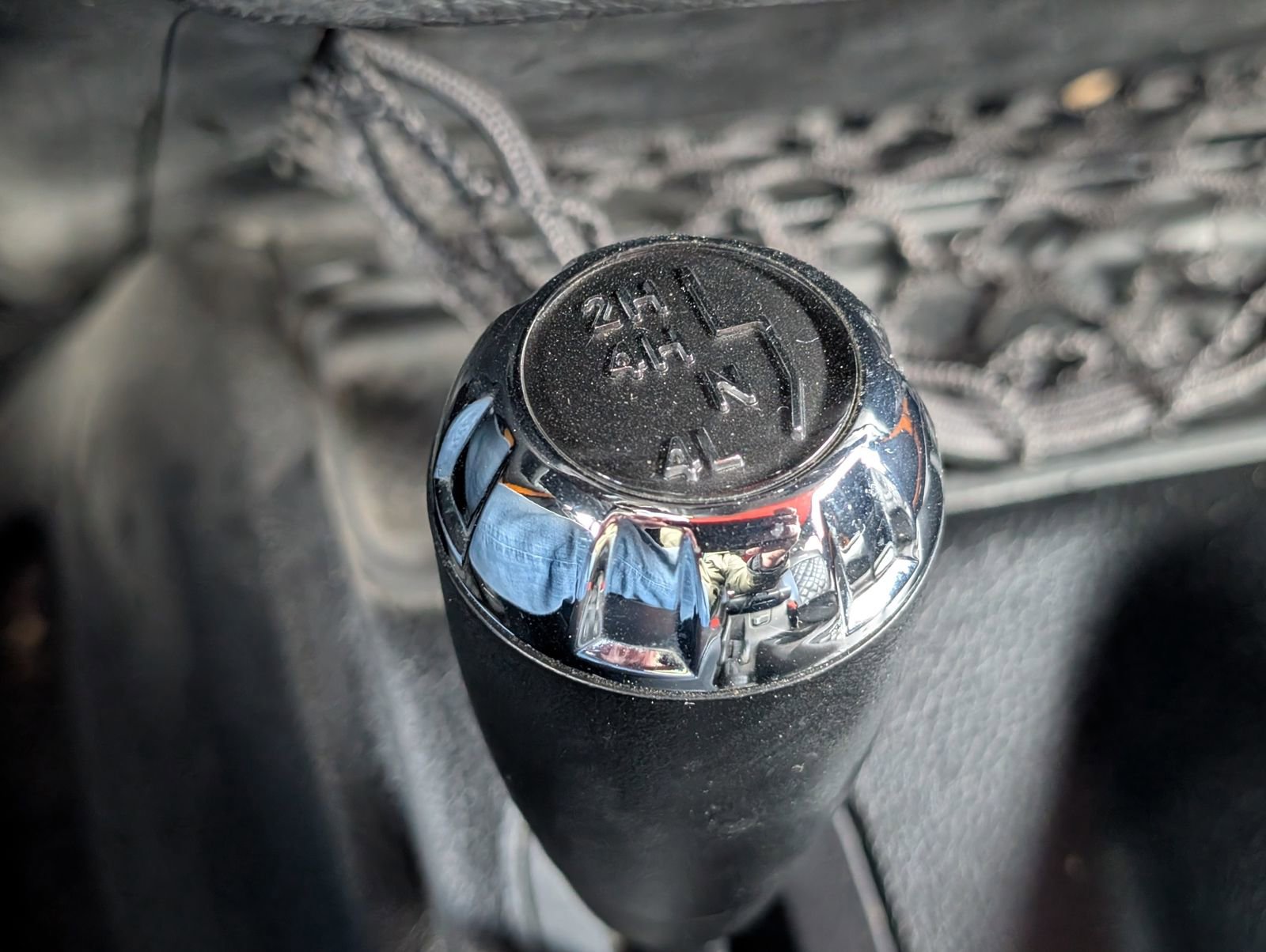 Used 2012 Jeep Wrangler Unlimited Sahara w/ Connectivity Group image 24