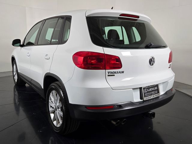 Used 2017 Volkswagen Tiguan S image 4
