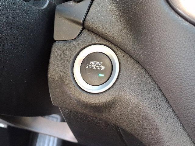 Used 2018 Chevrolet Equinox LT AWD/4WD image 36