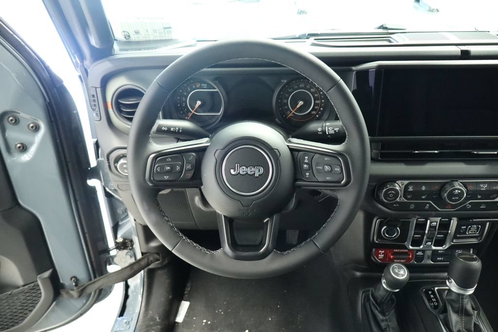 New 2026 Jeep Gladiator Mojave AWD/4WD image 32
