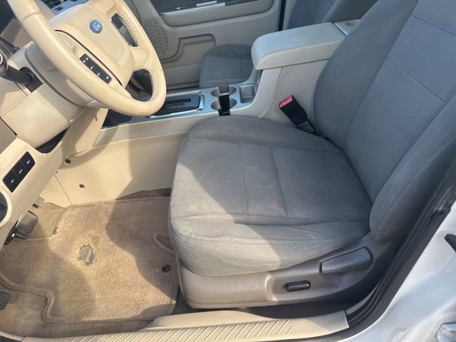Used 2009 Ford Escape XLT AWD/4WD image 15