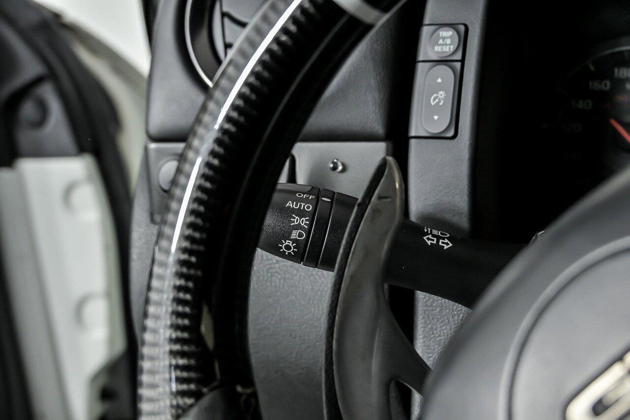 Used 2013 Nissan GT-R Premium AWD/4WD image 29