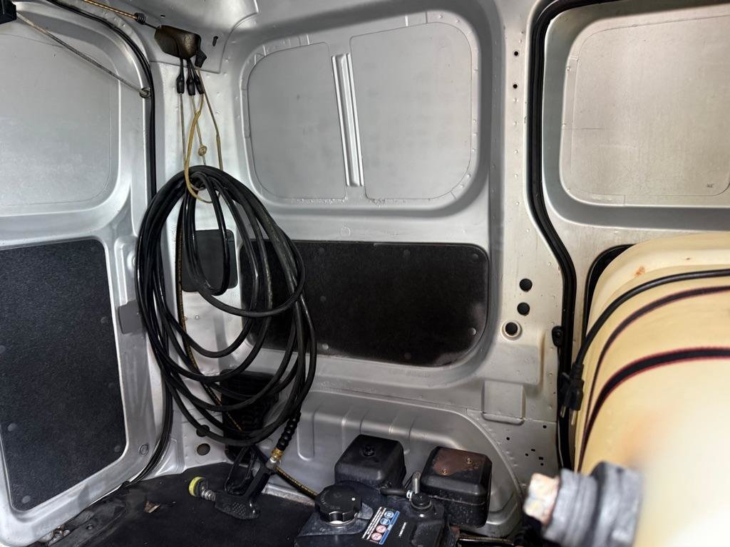 Used 2015 Nissan NV200 SV w/ Technology Package FWD image 36