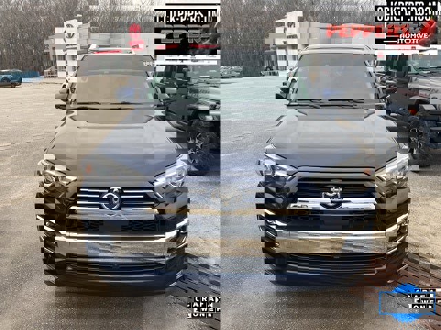 Used 2022 Toyota 4Runner Limited image 10
