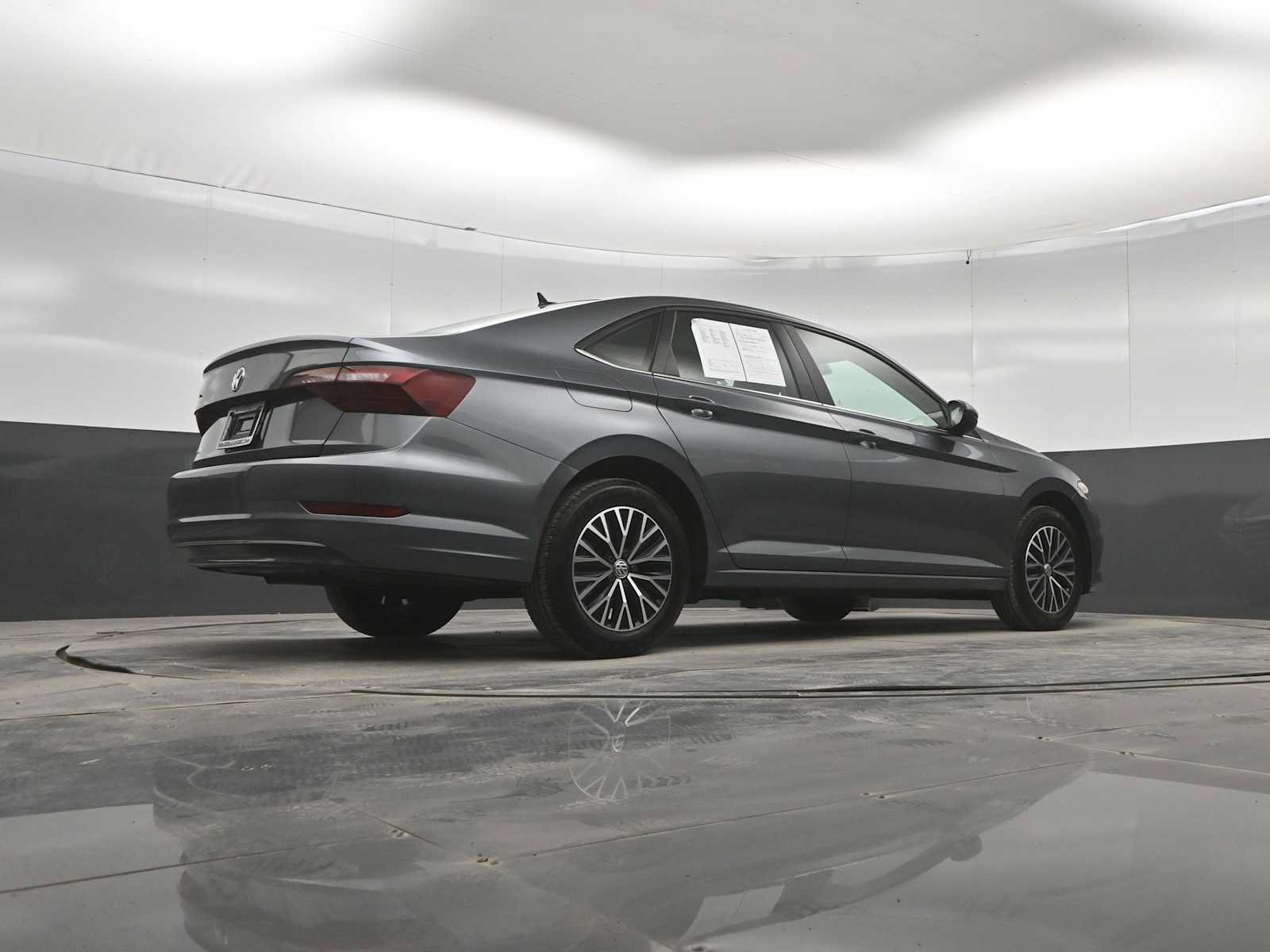Used 2021 Volkswagen Jetta SE FWD image 39