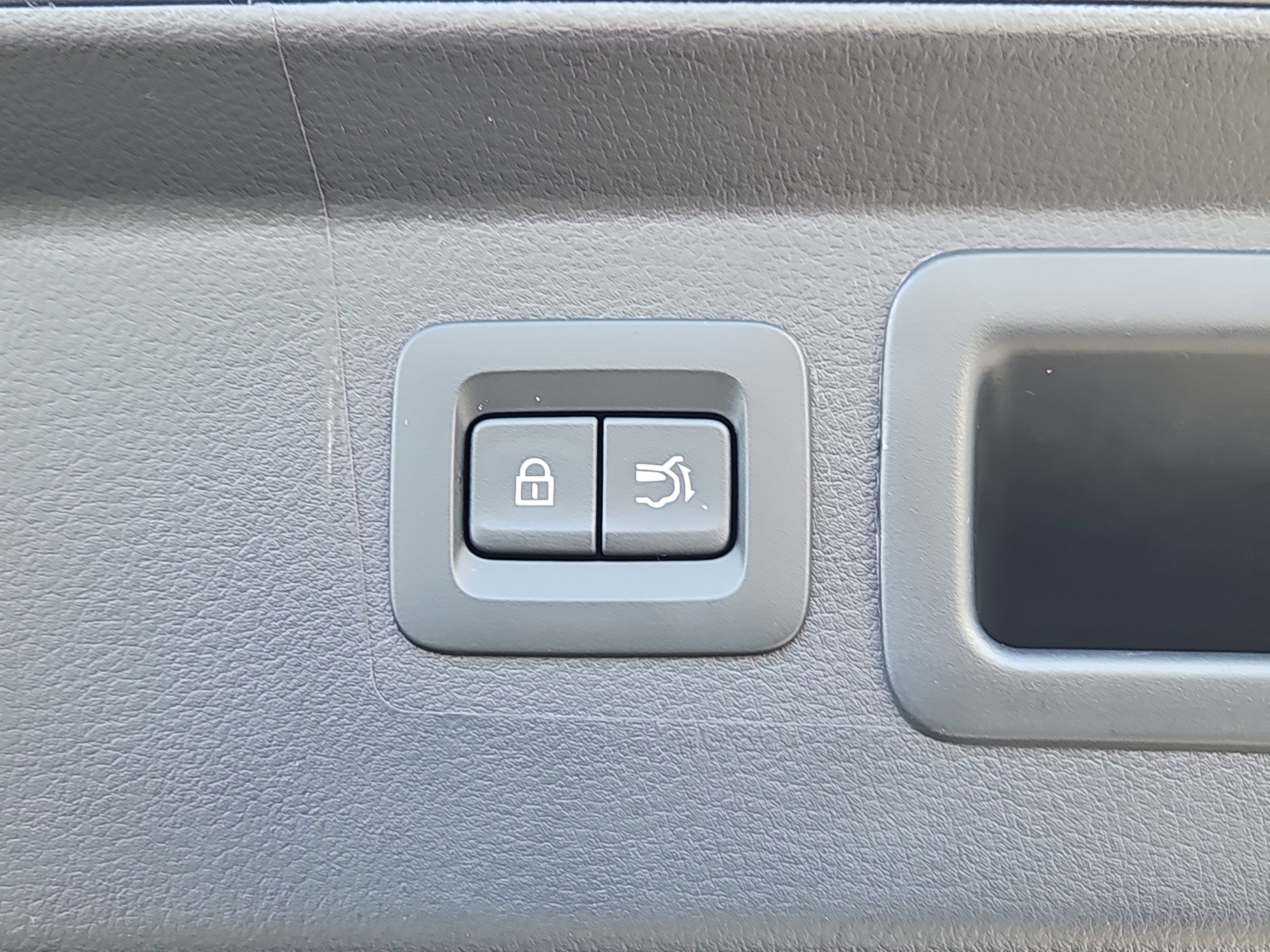 New 2026 MAZDA CX-50 2.5 Hybrid w/ Cargo Package image 13