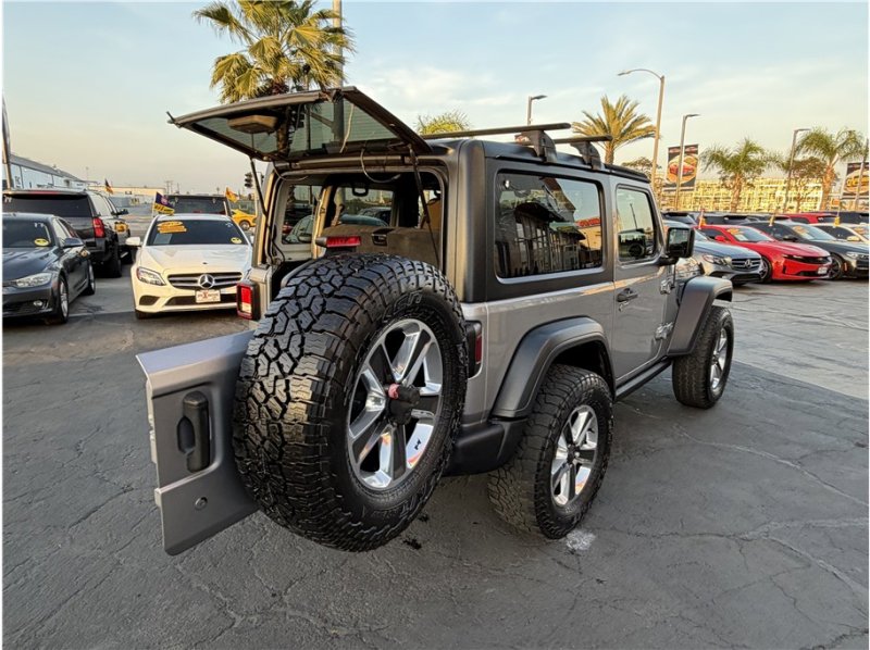 Used 2020 Jeep Wrangler Sport image 22