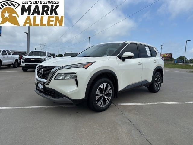 Used 2021 Nissan Rogue SV FWD image 2