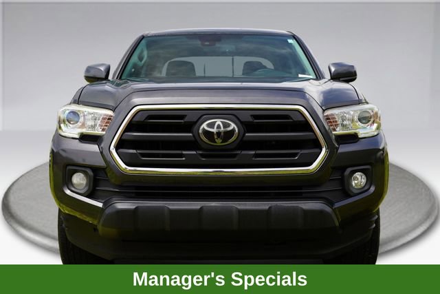 Used 2019 Toyota Tacoma SR5 RWD image 2