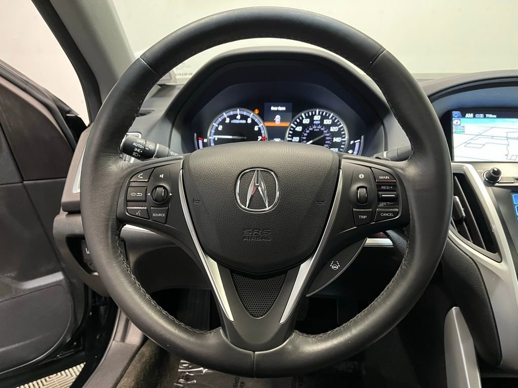 Used 2017 Acura TLX w/ Technology Package image 5