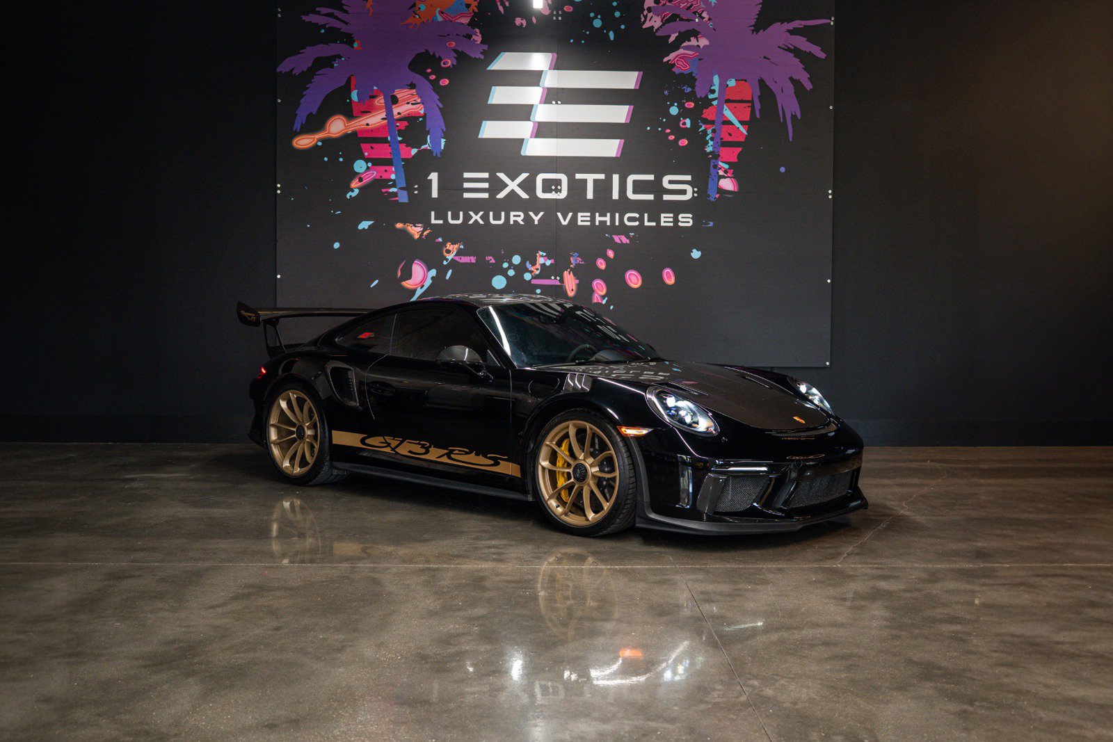 Used 2019 Porsche 911 GT3 RS w/ Weissach Package RWD image 4