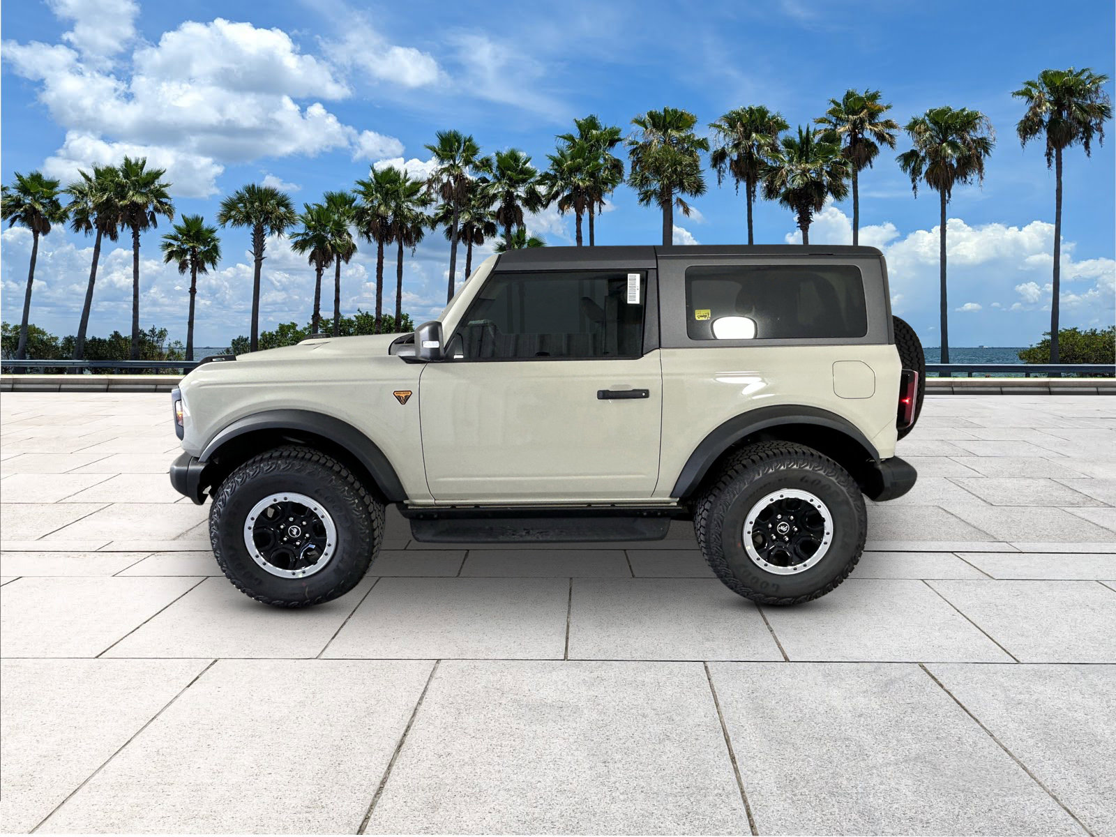 New 2025 Ford Bronco Badlands image 5