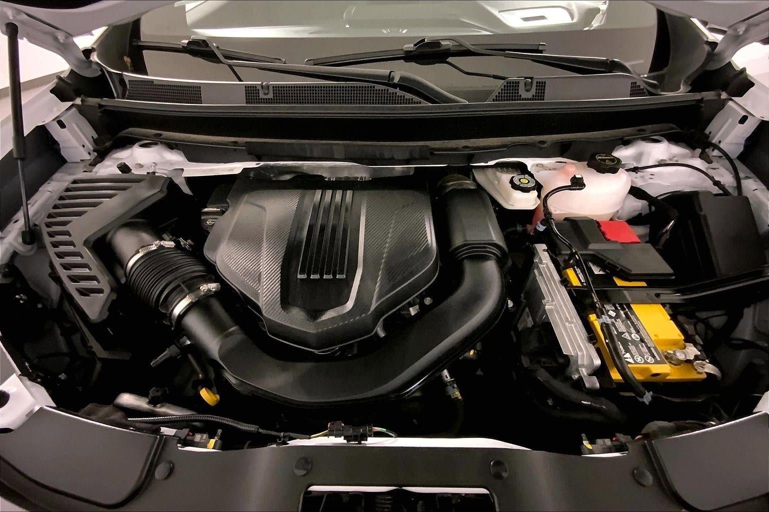 Used 2025 GMC Acadia Elevation image 10