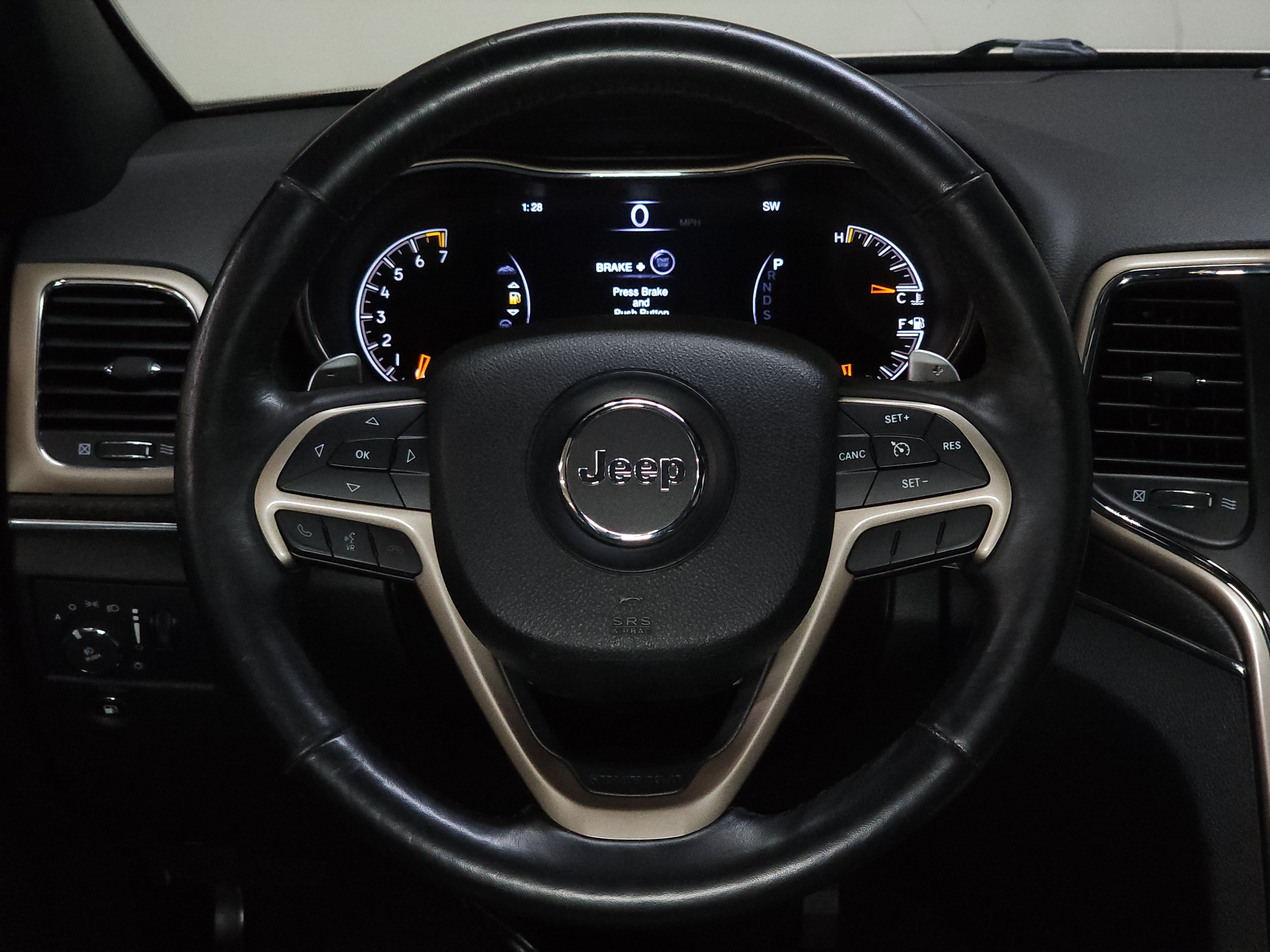 Used 2015 Jeep Grand Cherokee Limited AWD/4WD image 26