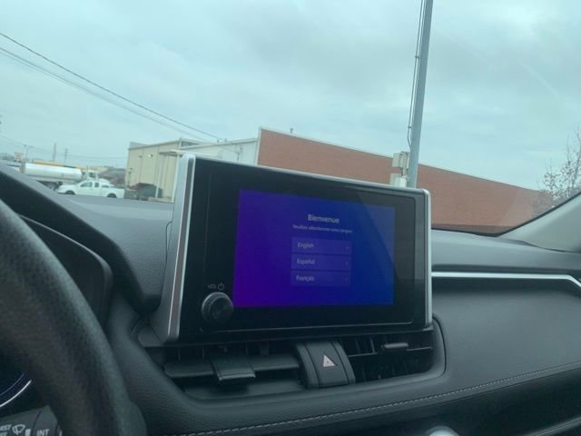 Used 2025 Toyota RAV4 XLE image 22