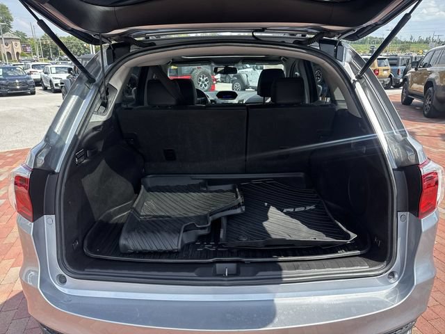 Used 2017 Acura RDX w/ AcuraWatch Plus Package FWD image 28