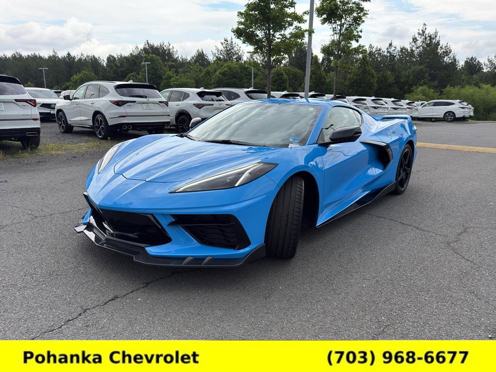 Used 2021 Chevrolet Corvette Stingray Coupe w/ Z51 Performance Package RWD video 3
