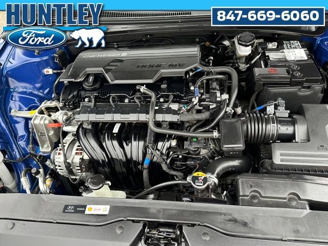 Used 2024 Hyundai Elantra SEL image 9