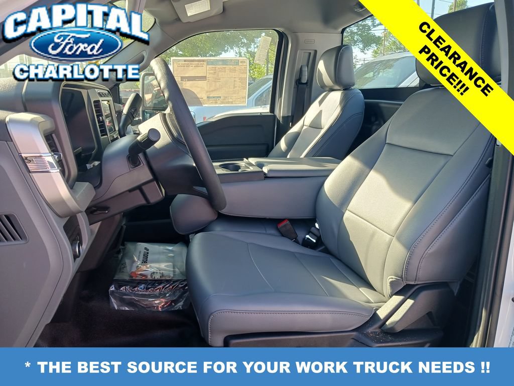New 2024 Ford F450 XL w/ XL Chrome Package RWD image 15