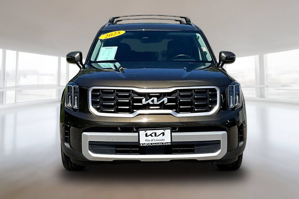 Certified 2025 Kia Telluride S AWD/4WD image 2