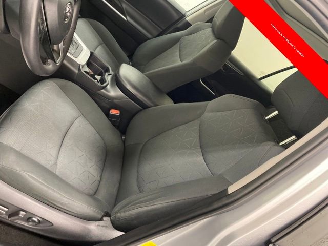 Used 2020 Toyota RAV4 XLE w/ Convenience Package image 13