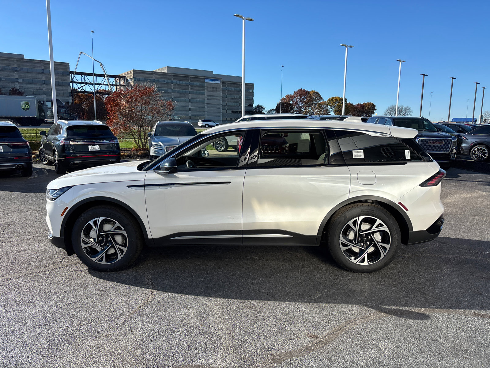 New 2026 Lincoln Nautilus Premier w/ Equipment Group 102A image 4