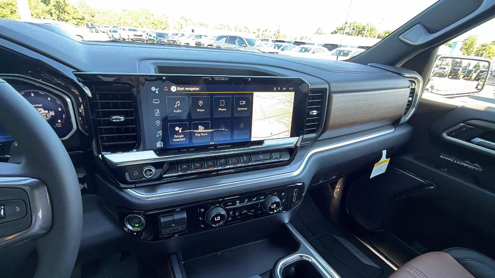 New 2026 Chevrolet Silverado 1500 High Country w/ High Country Premium Package AWD/4WD image 27