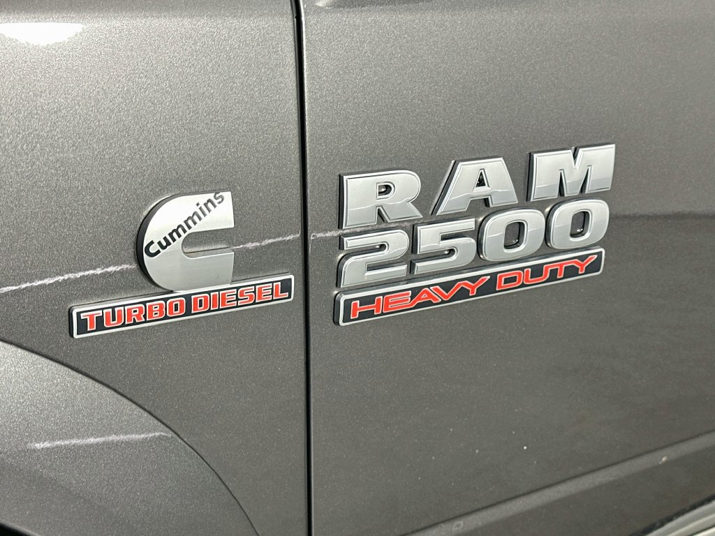 Used 2018 RAM 2500 Limited AWD/4WD image 37