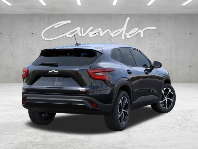 New 2026 Chevrolet Trax RS w/ Sunroof Package FWD image 4
