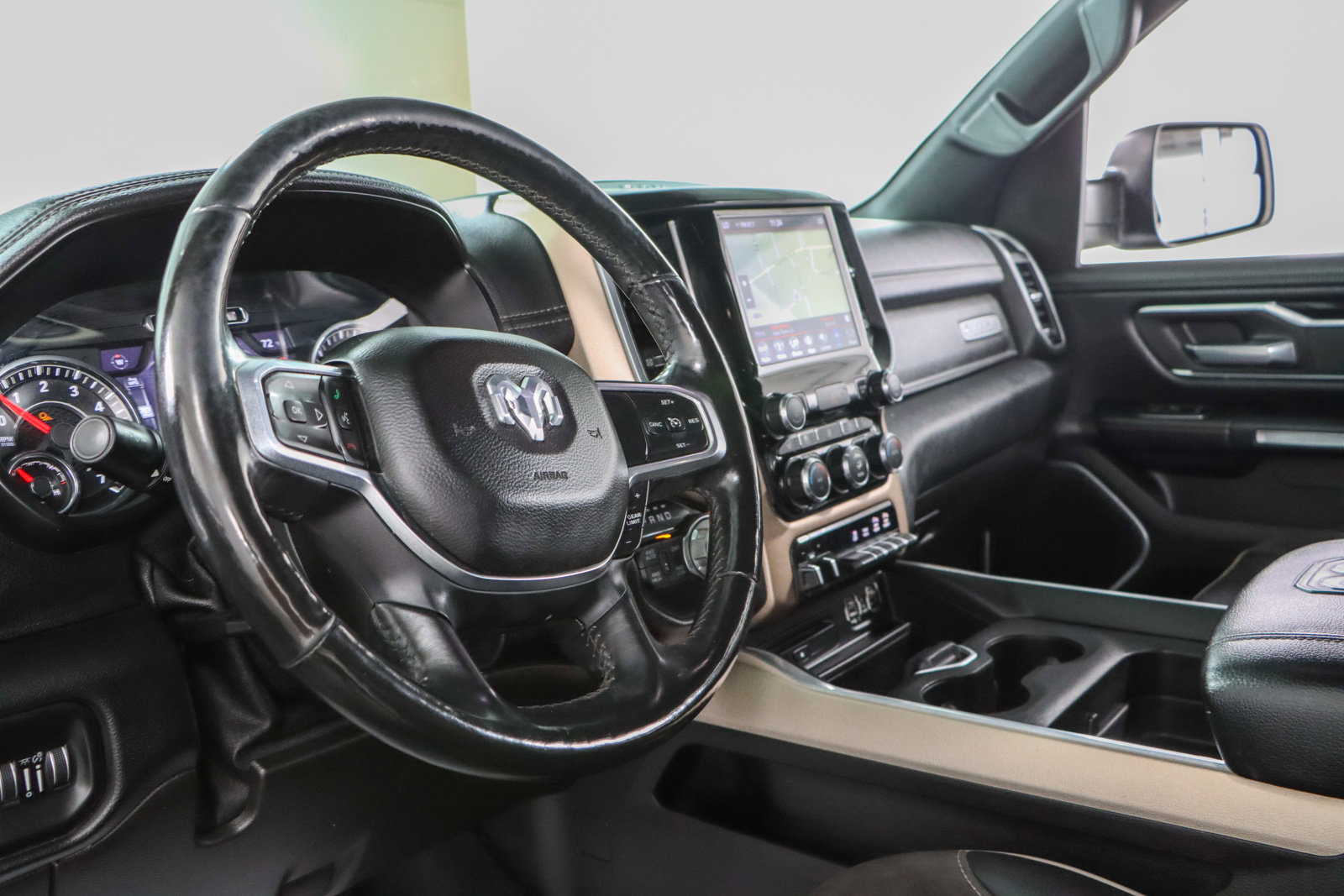 Used 2019 RAM 1500 Laramie w/ Sport Appearance Package image 23