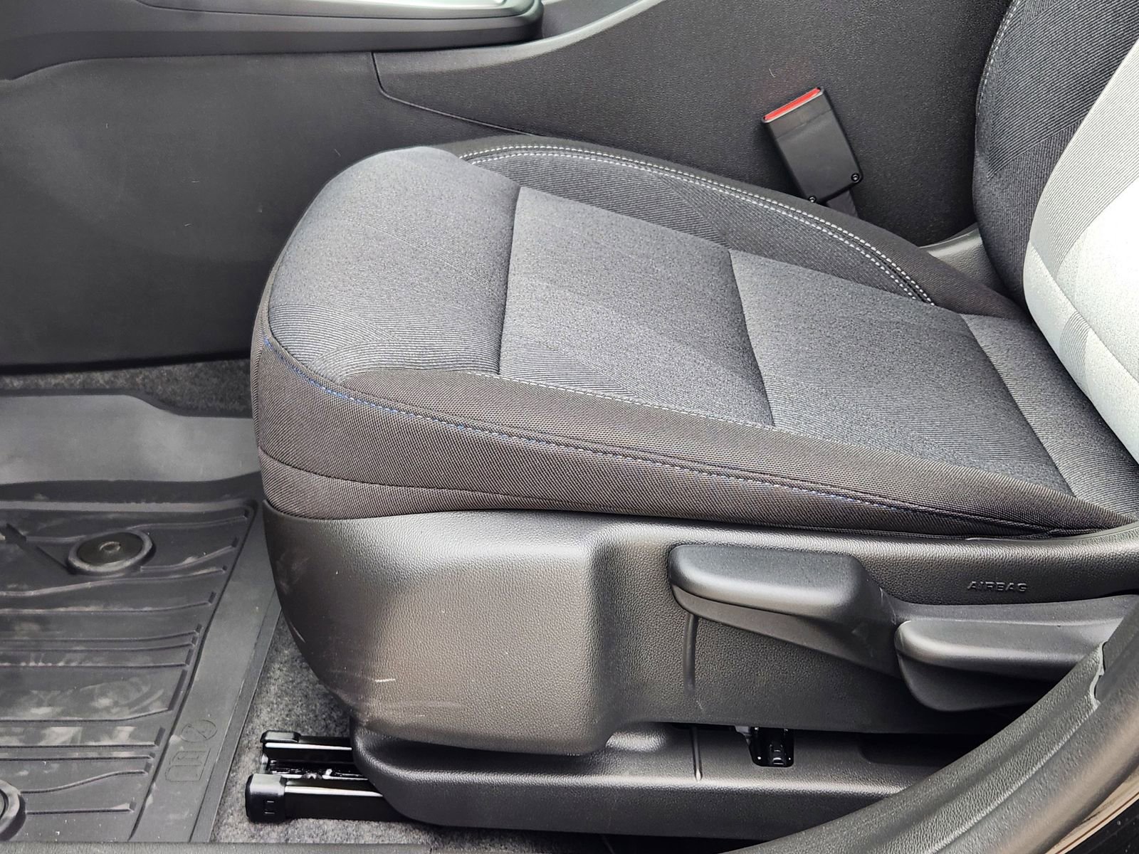 New 2026 Chevrolet Trax LS w/ LS Convenience Package FWD image 20