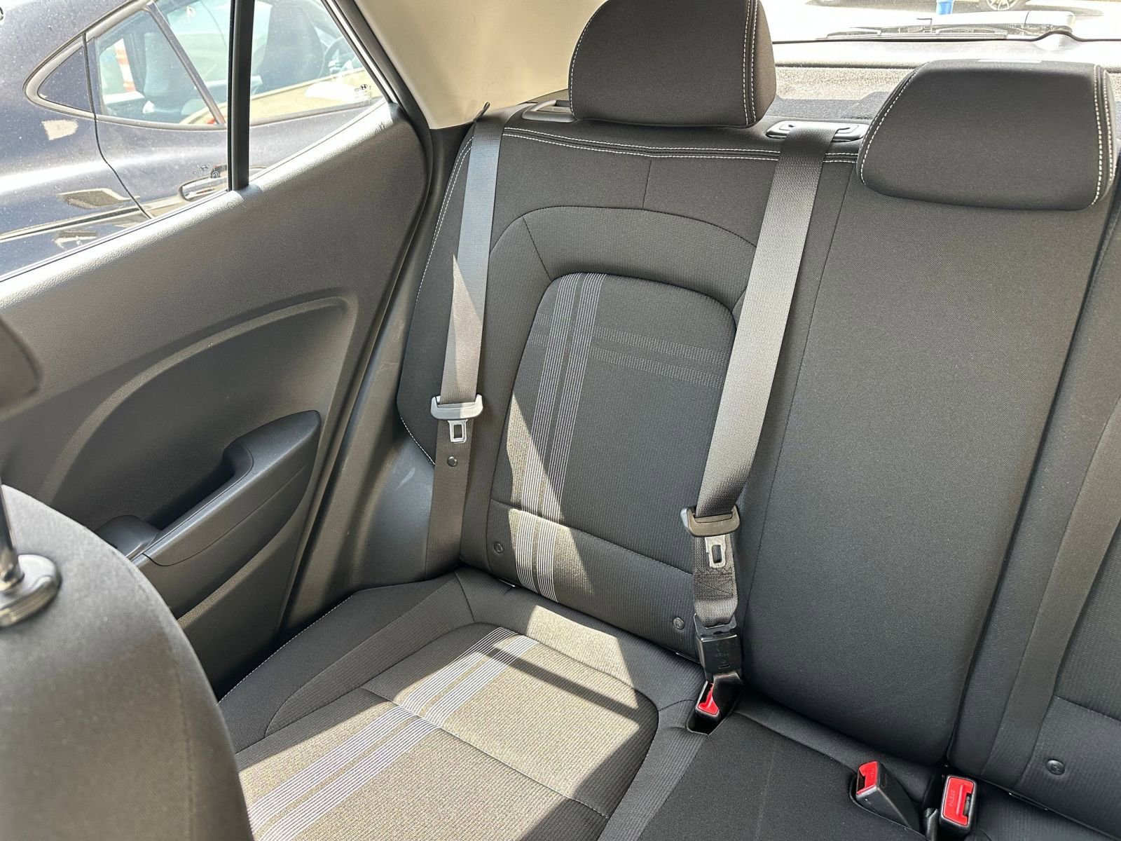 Used 2025 Hyundai Venue SEL image 39