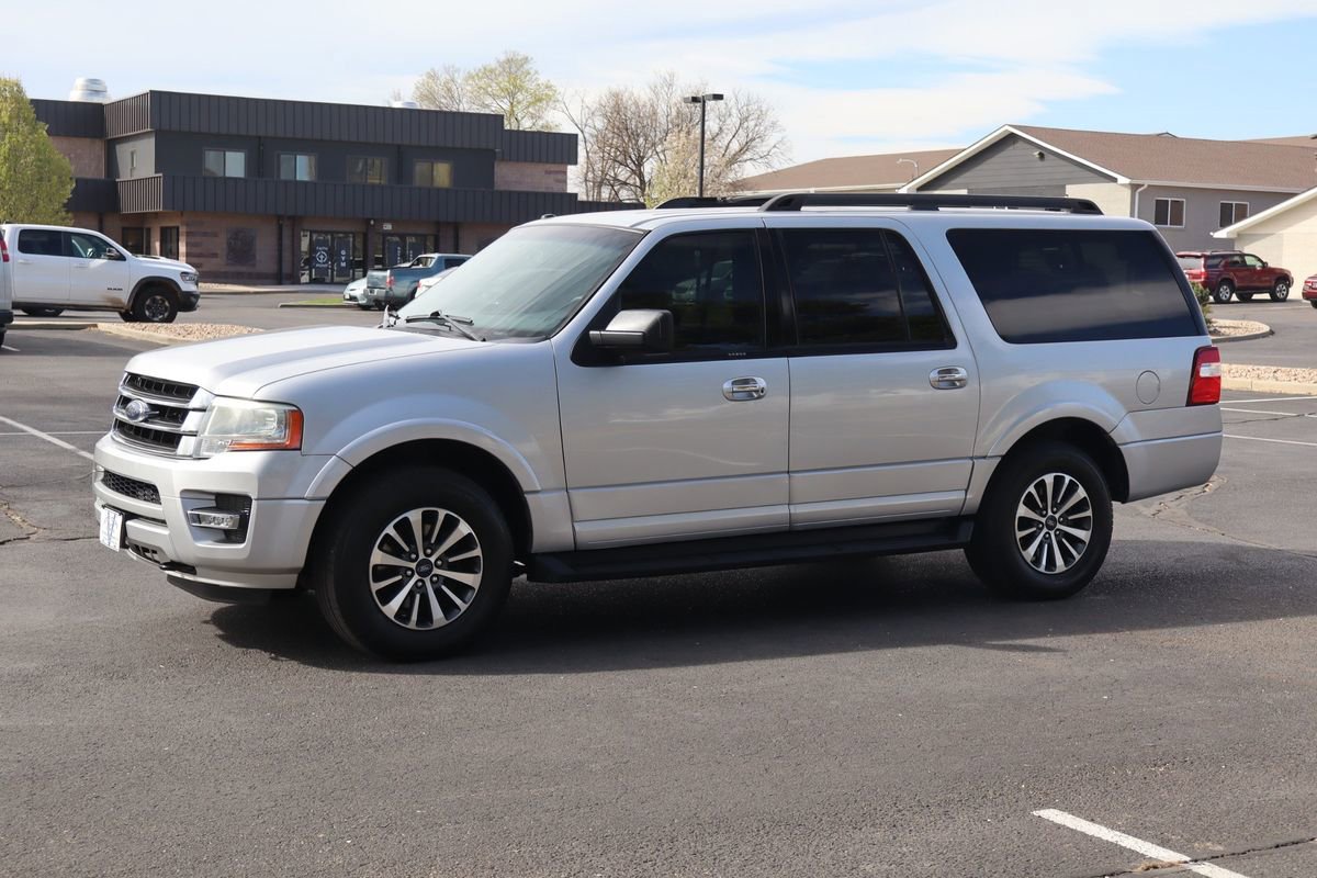 Used 2015 Ford Expedition EL XLT w/ Equipment Group 202A image 10