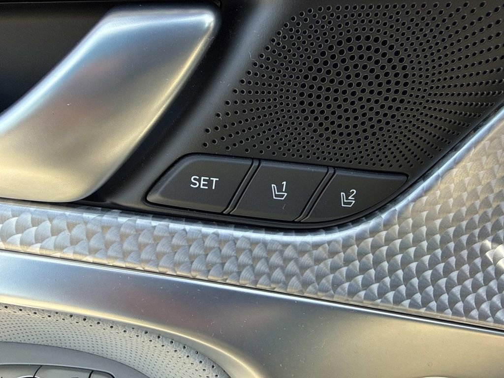 Used 2023 Genesis G70 2.0T w/ Sport Prestige Package RWD image 24