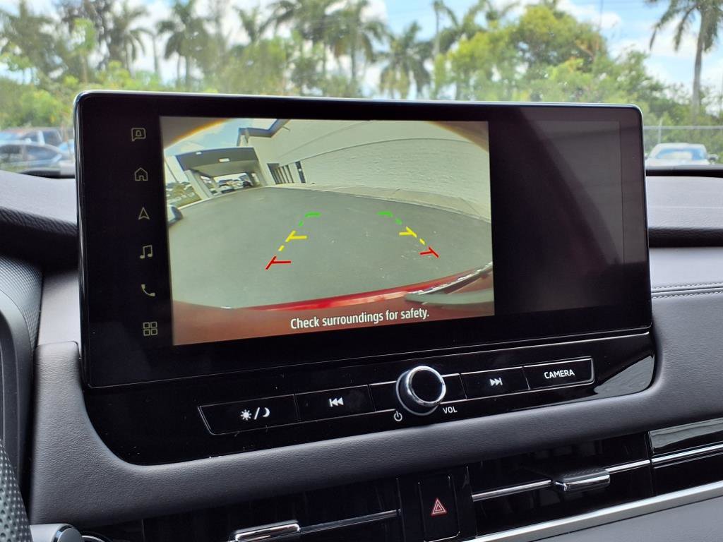 New 2025 Mitsubishi Outlander ES image 15