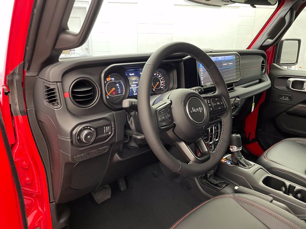 New 2026 Jeep Wrangler Unlimited Rubicon w/ Whitecap Package AWD/4WD image 14