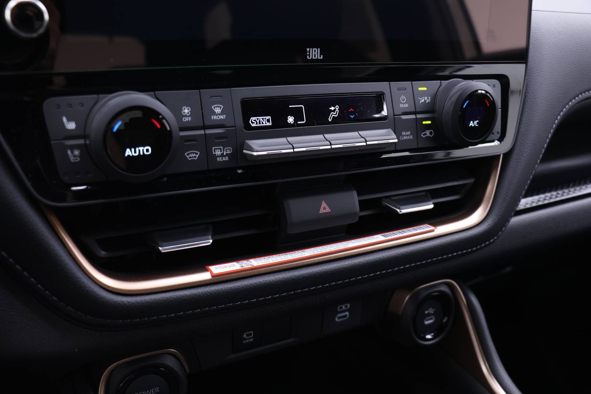 New 2026 Toyota Grand Highlander AWD Hybrid image 6