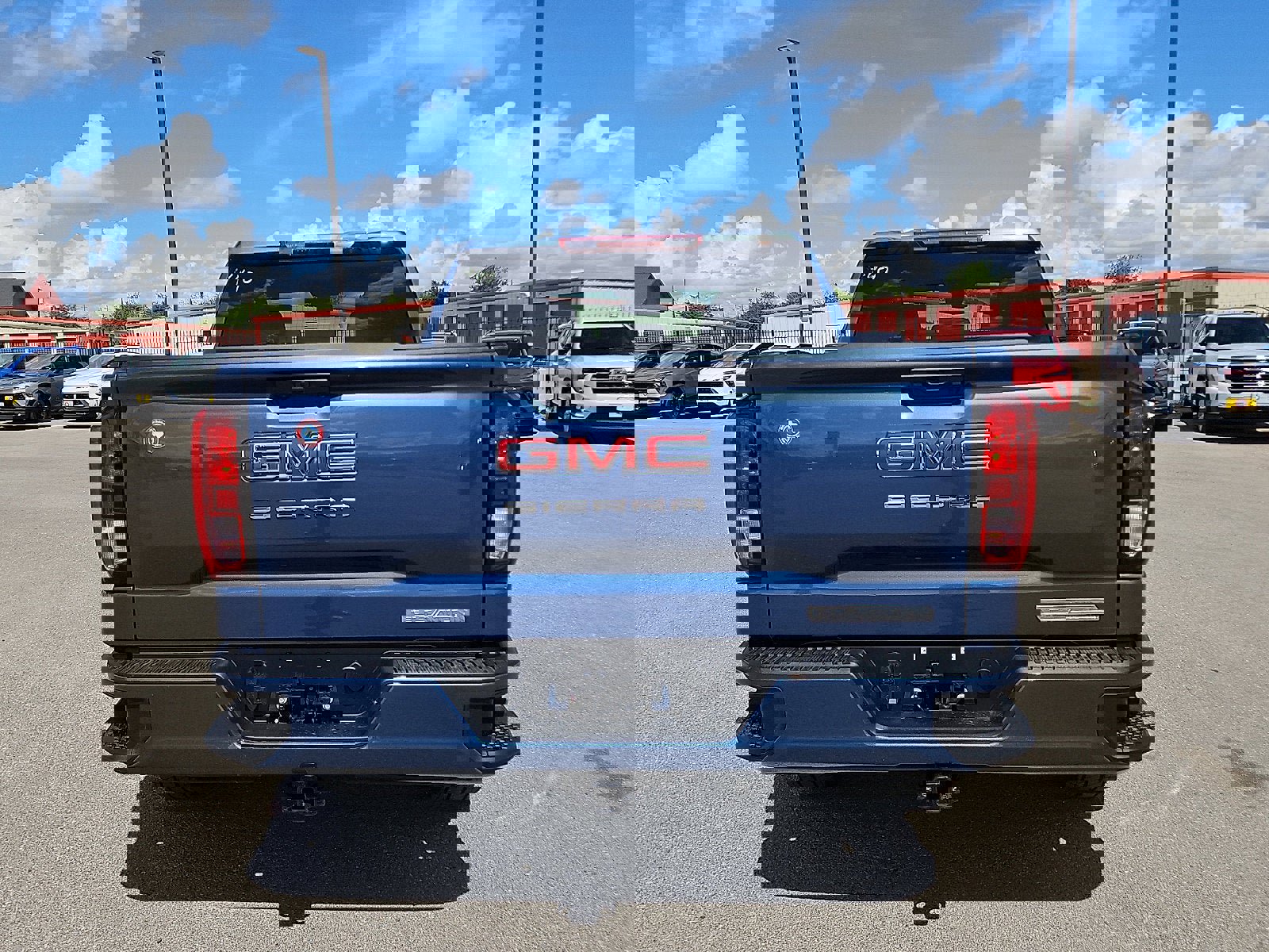 New 2026 GMC Sierra 1500 Elevation image 4