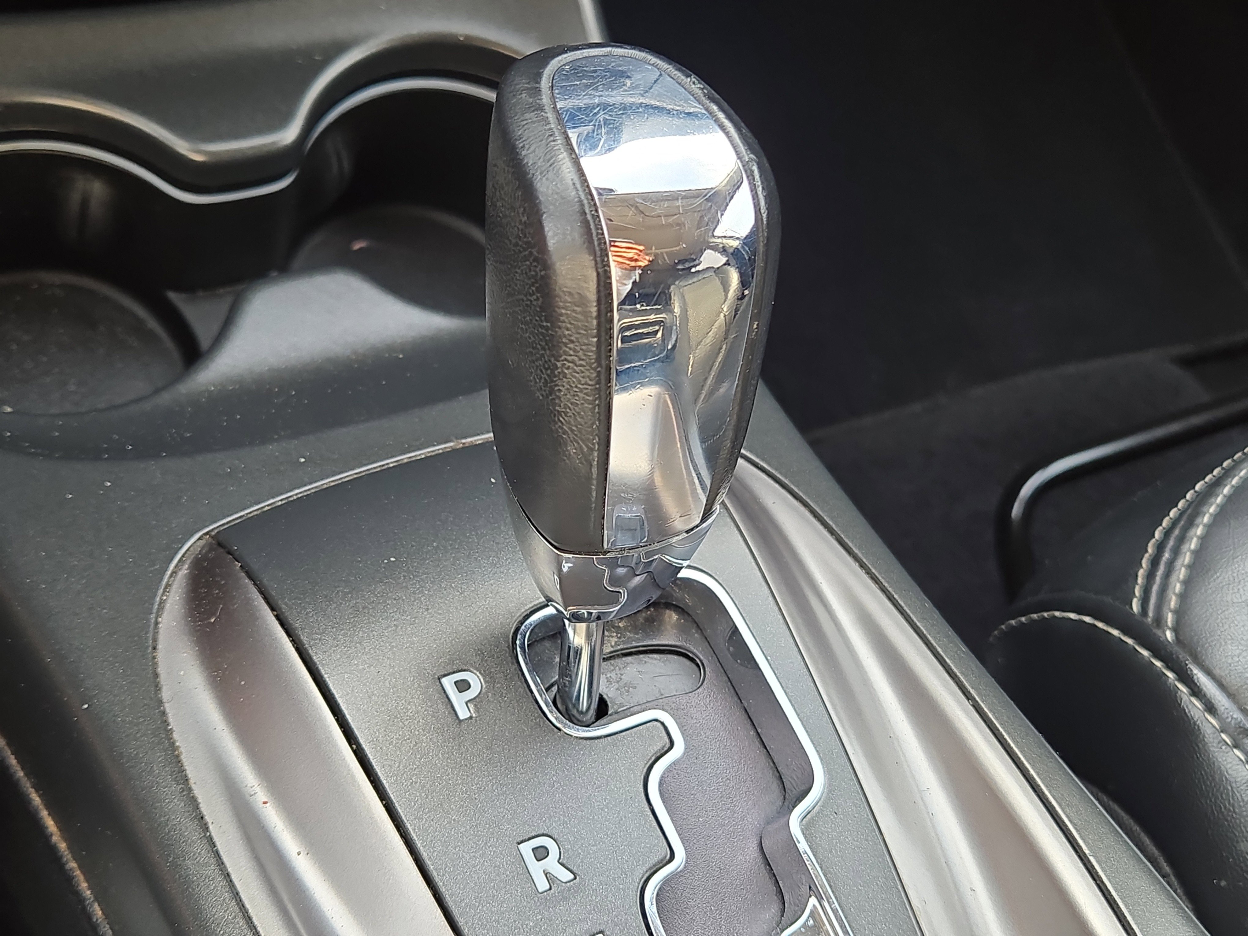 Used 2020 Dodge Journey Crossroad w/ Popular Equipment Group FWD image 31