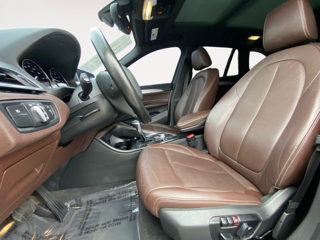 Used 2019 BMW X1 sDrive28i w/ Convenience Package image 9