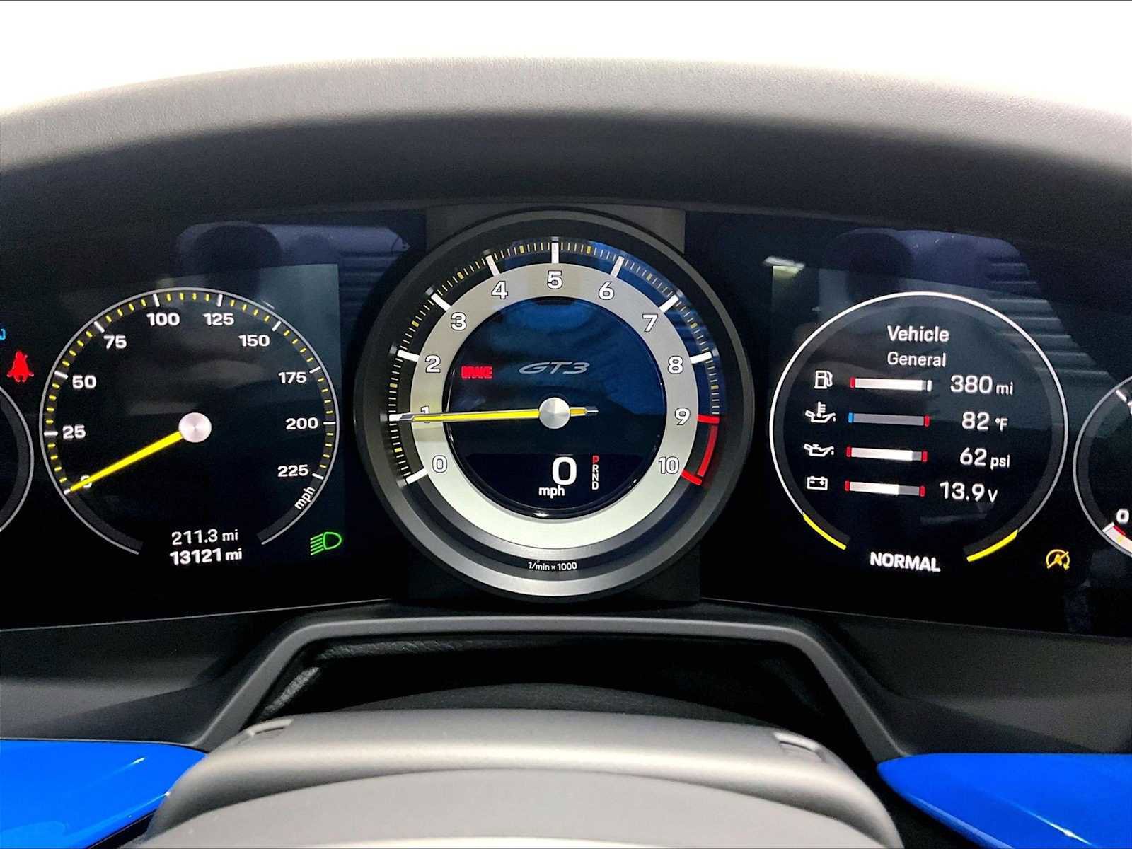 Used 2022 Porsche 911 GT3 image 24