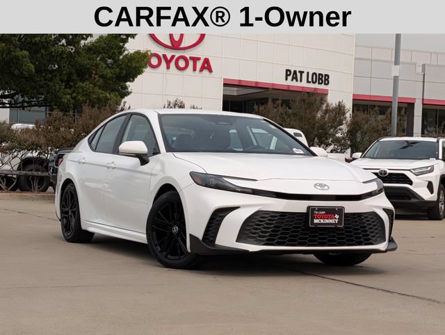 Used 2025 Toyota Camry SE FWD video 2
