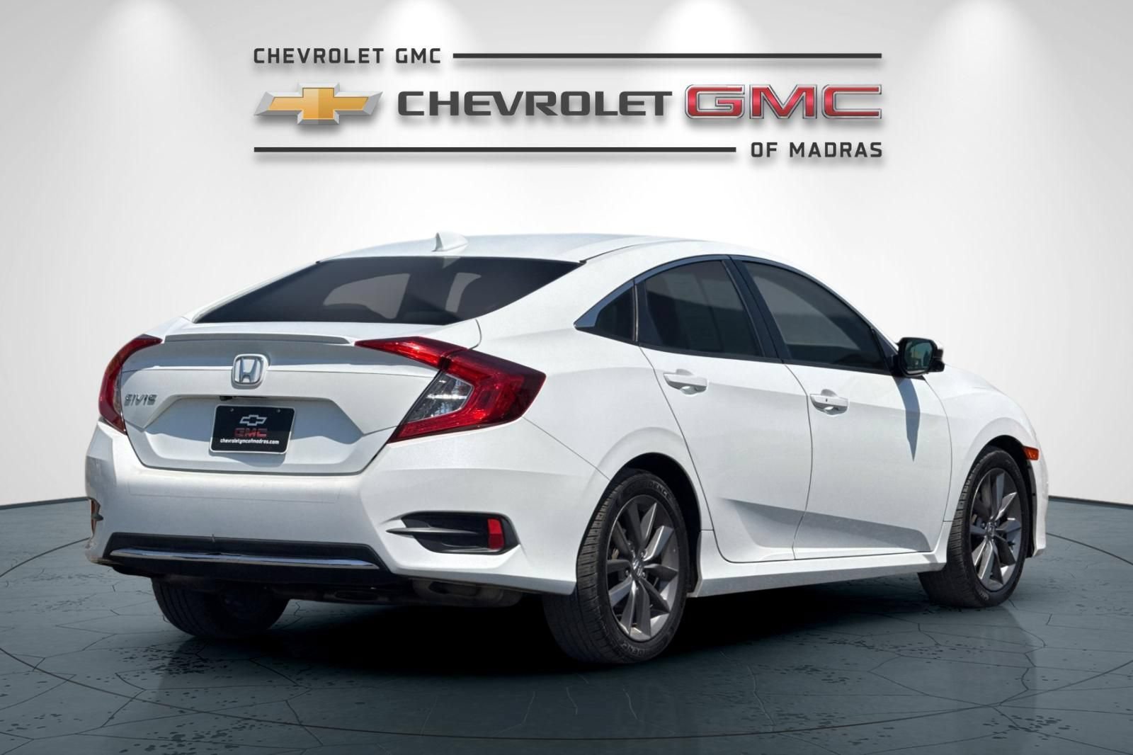 Used 2019 Honda Civic EX image 3