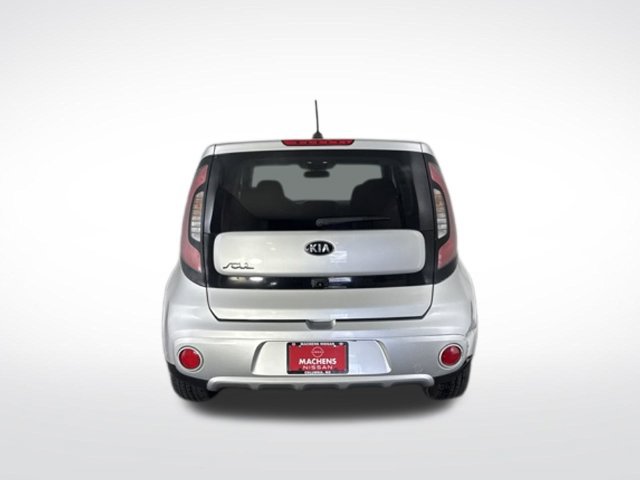 Used 2019 Kia Soul + FWD image 8