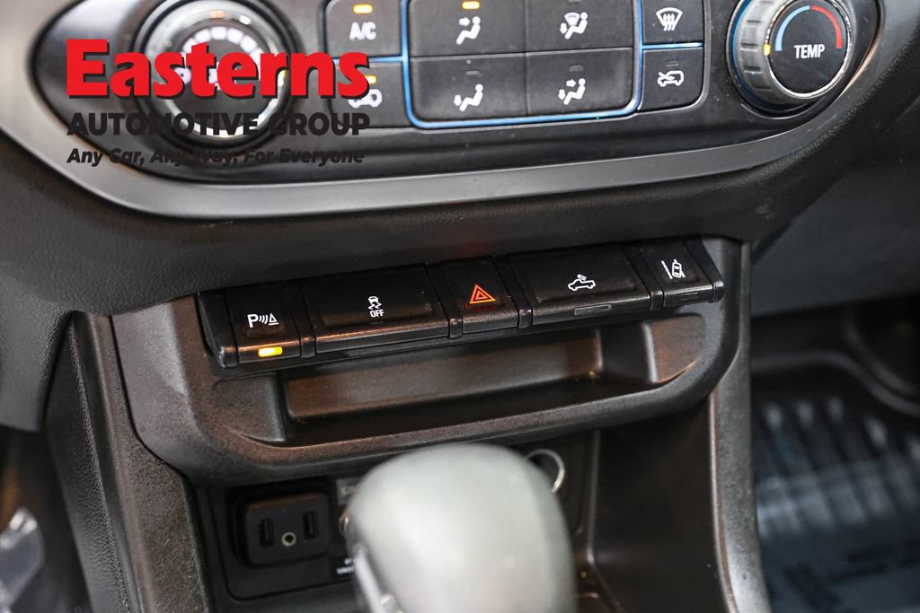 Used 2022 Chevrolet Colorado LT w/ Fleet Safety Package AWD/4WD image 23